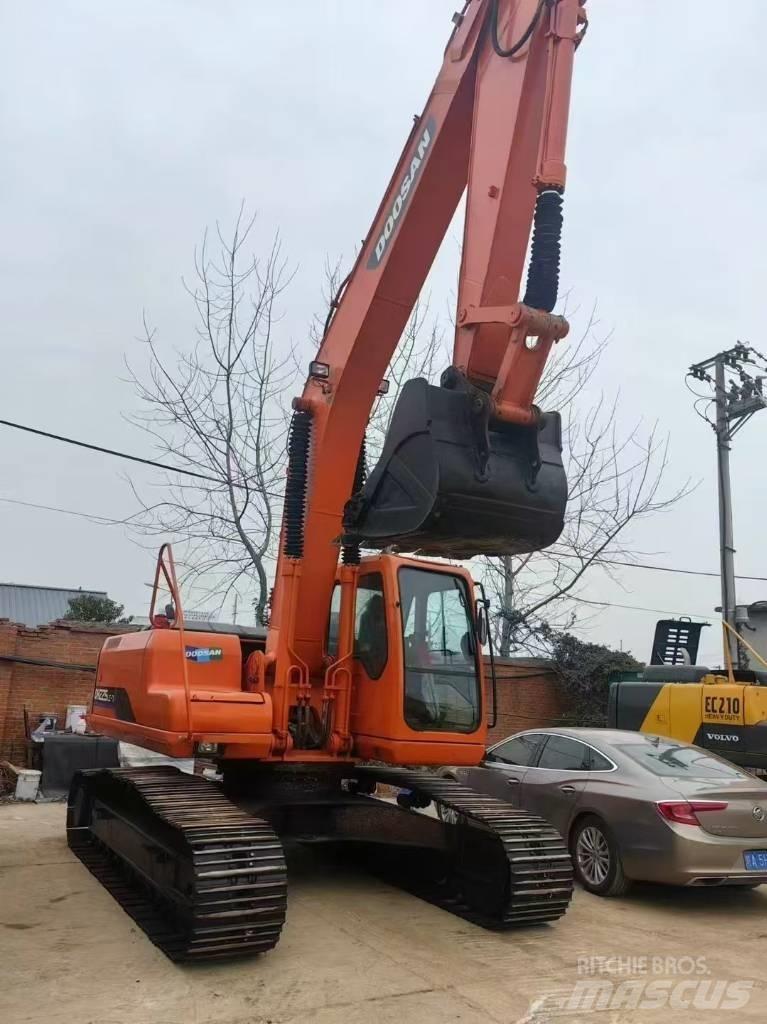 Doosan 225-7 Paletli ekskavatörler
