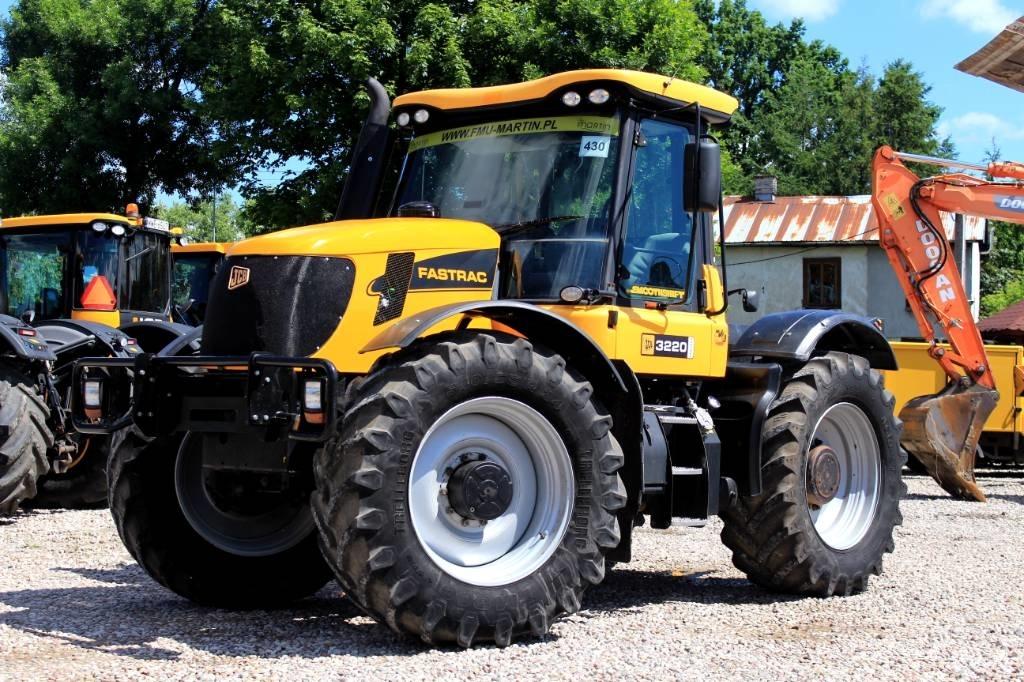 JCB Fastrac 3220-65 Traktörler