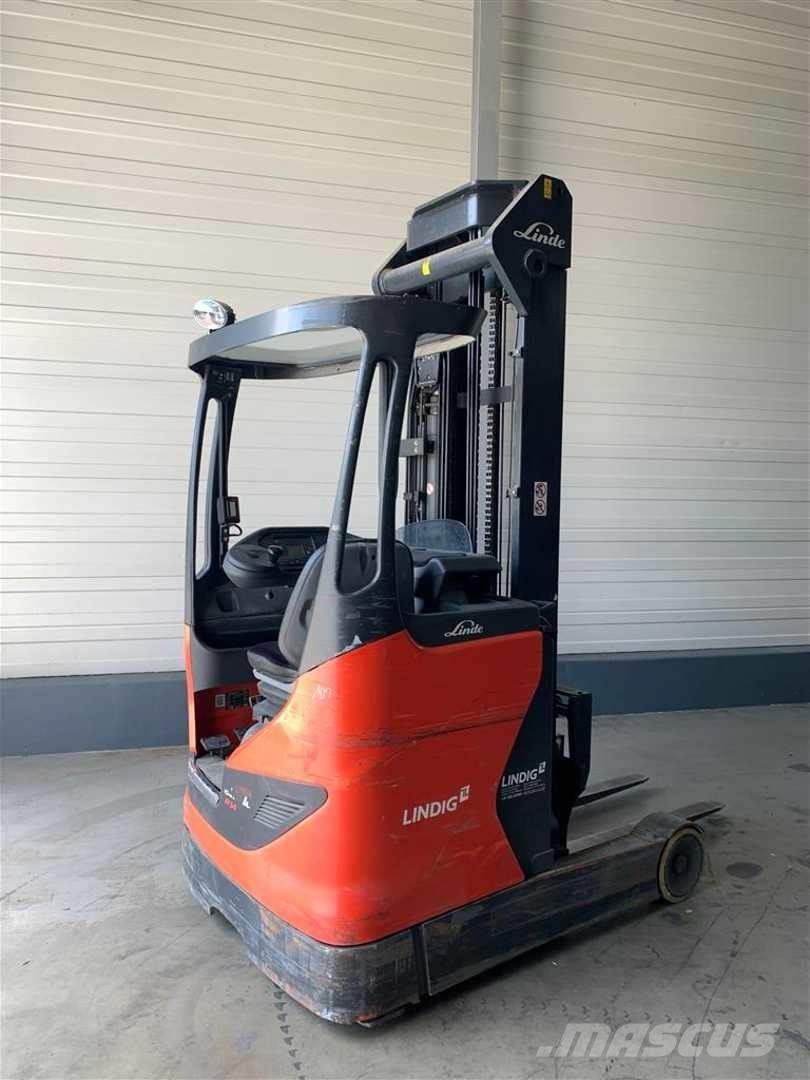 Linde R14 Reach truck - depo içi istif araçları