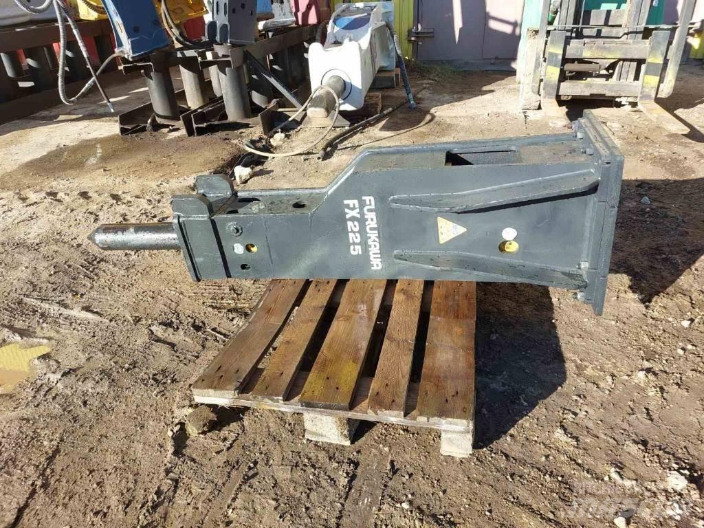 Furukawa FX 225 Hidrolik kırıcılar