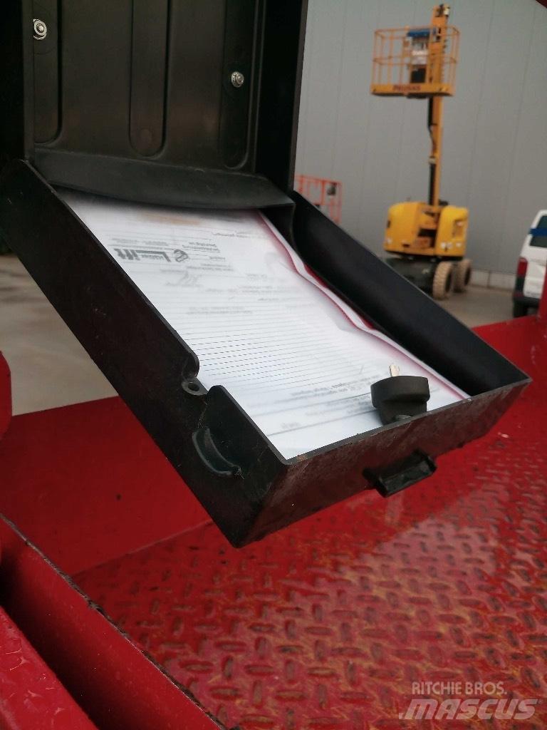 SkyJack SJ 4740 Makasli platformlar
