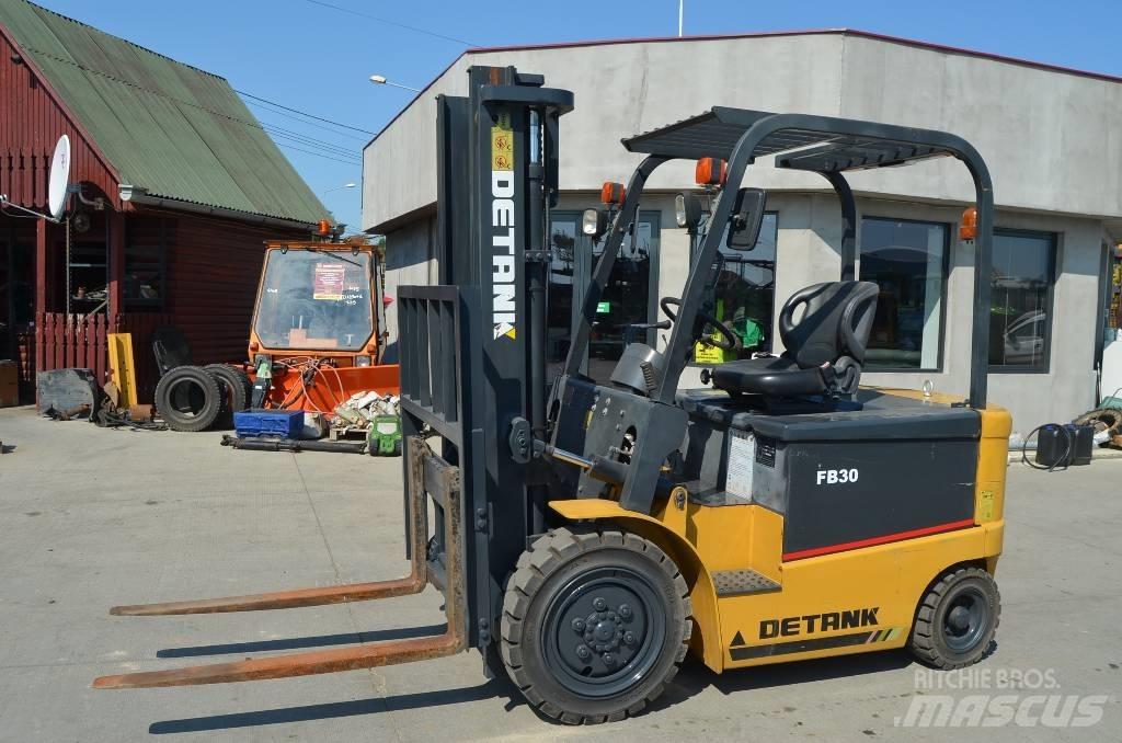 Detank FB30 Elektrikli forkliftler