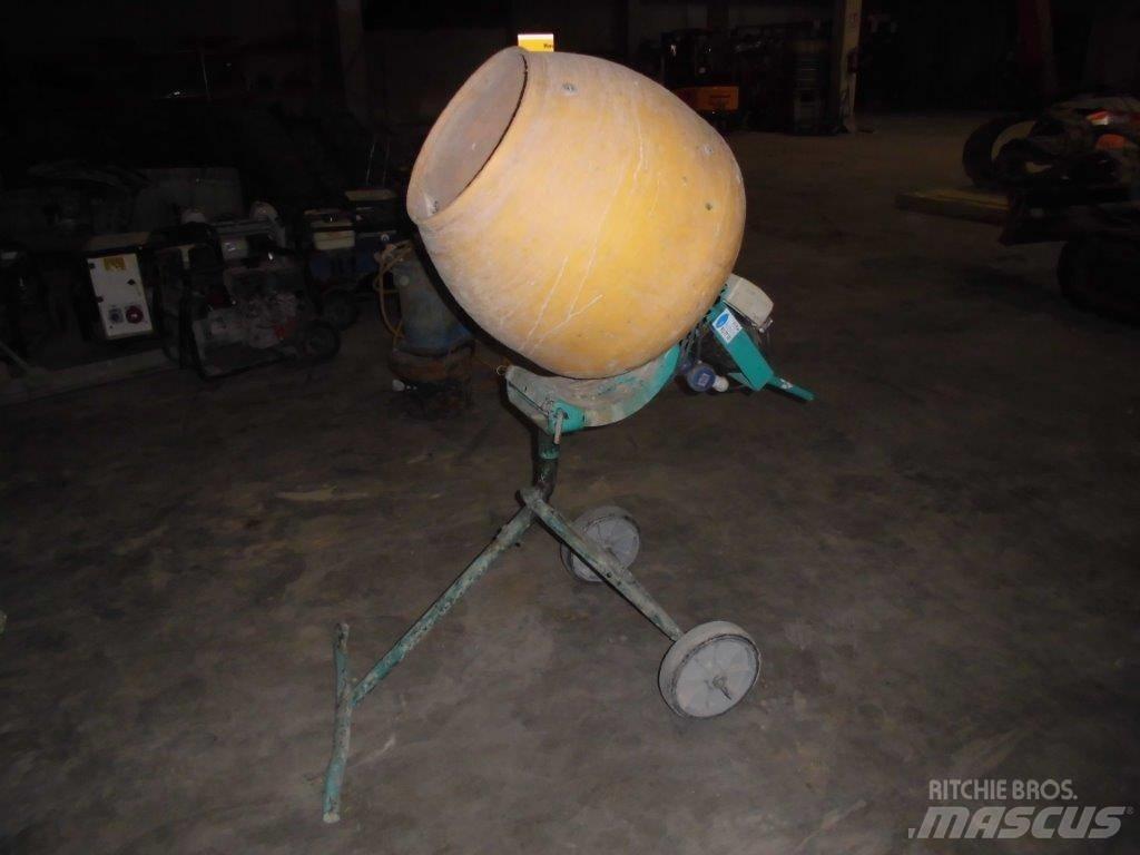 Imer MINIBETA HDPE Beton / harç karıştırıcılar