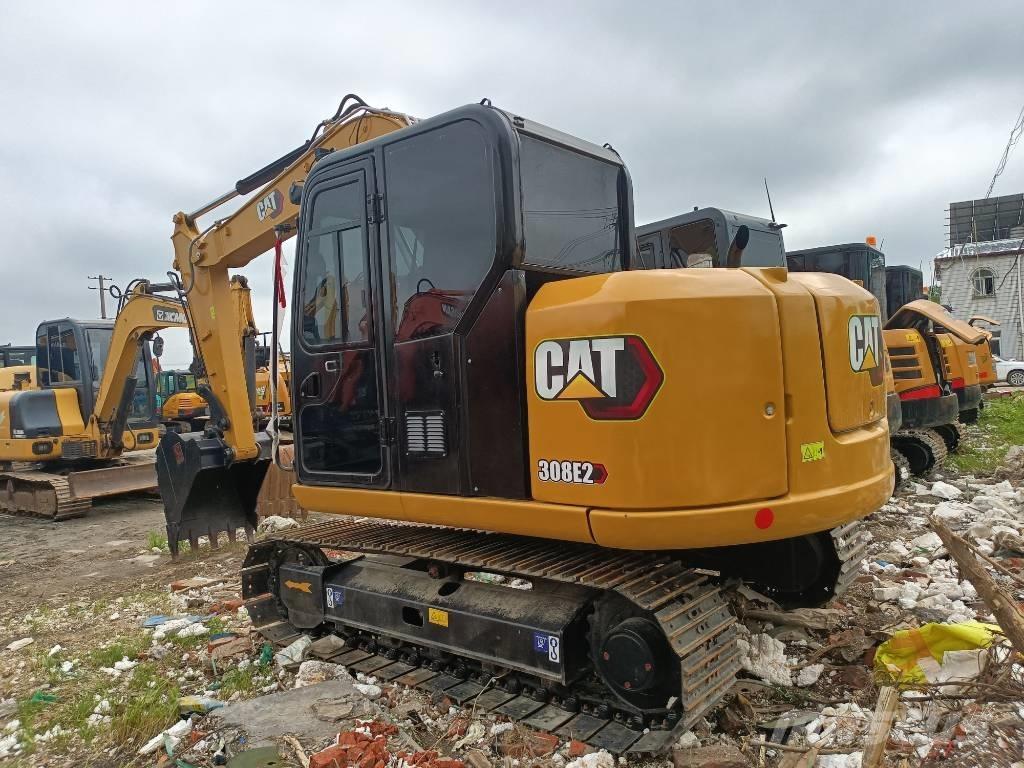 CAT 308E Paletli ekskavatörler
