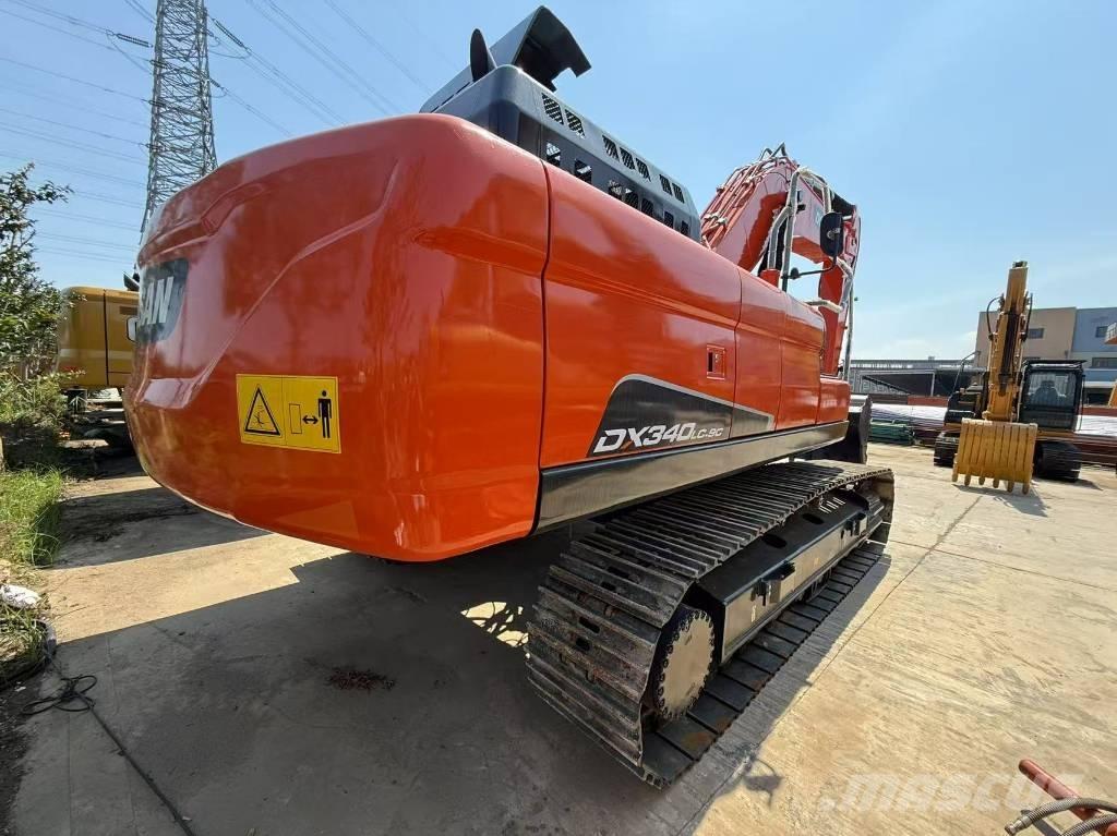 Doosan DX 340 Paletli ekskavatörler