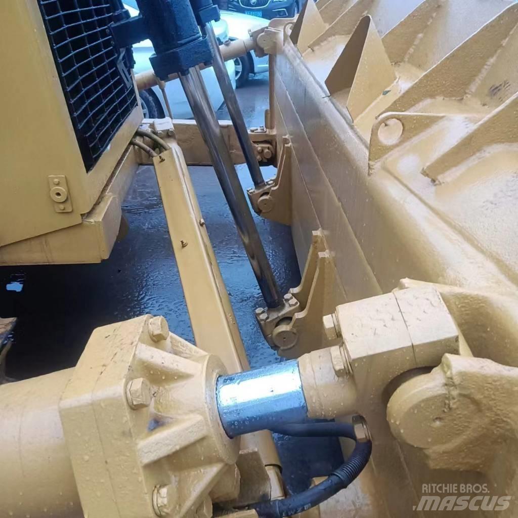 CAT D 6 H Greyderler
