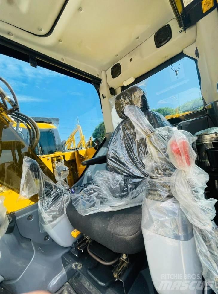 Komatsu PC 138 US Paletli ekskavatörler