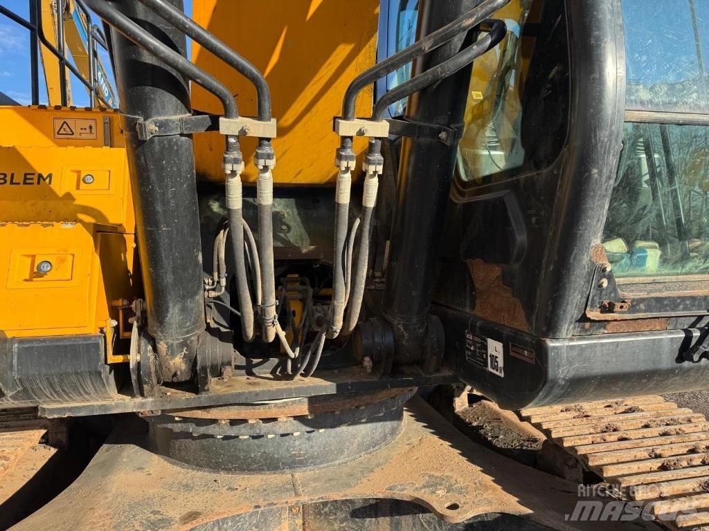 JCB JS300 LC ( 35 Ton ) Paletli ekskavatörler
