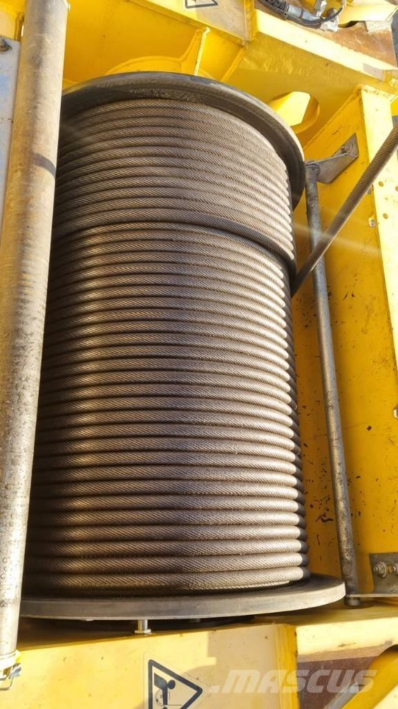 Demag AC 200-1 Yol-Arazi Tipi Vinçler (AT)