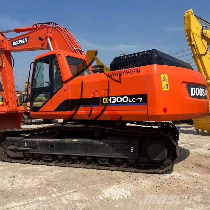 Doosan DH 300 LC-7 Paletli ekskavatörler