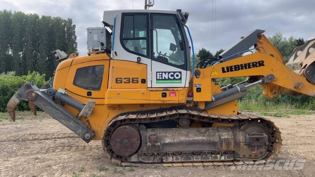 Liebherr LR 636 Paletli yükleyiciler