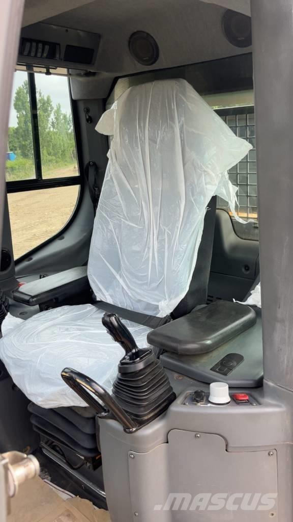 Liebherr LR 636 Paletli yükleyiciler