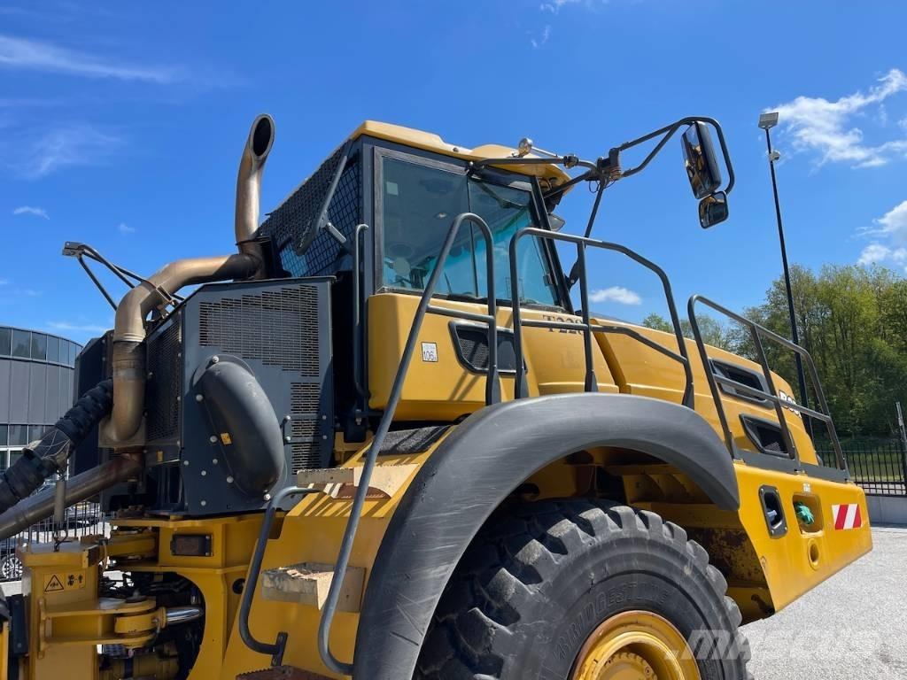 Bell B 35 E 2x units Belden kirma kaya kamyonu