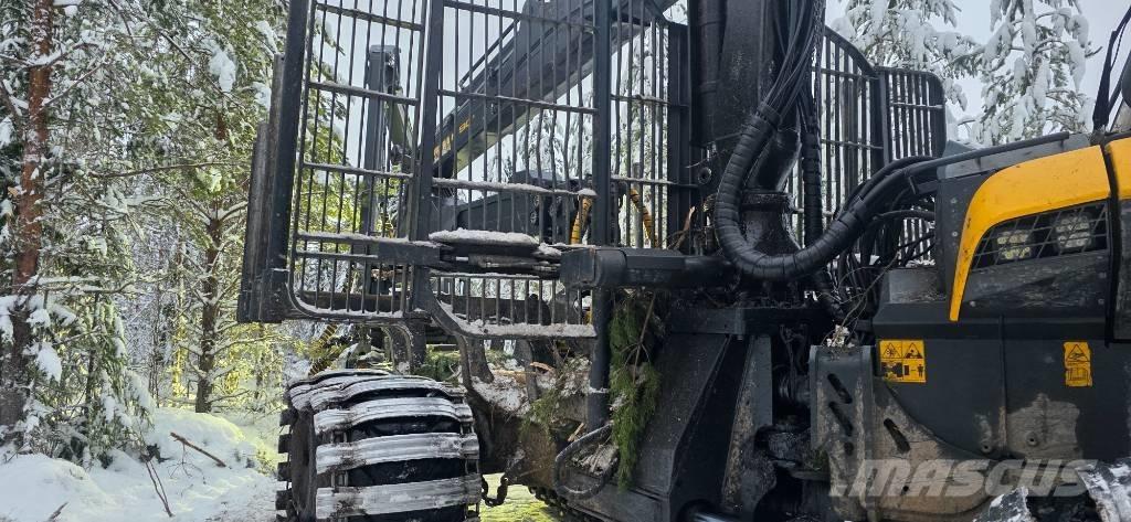 Ponsse Buffalo 8W Tomruk yükleyici traktörler