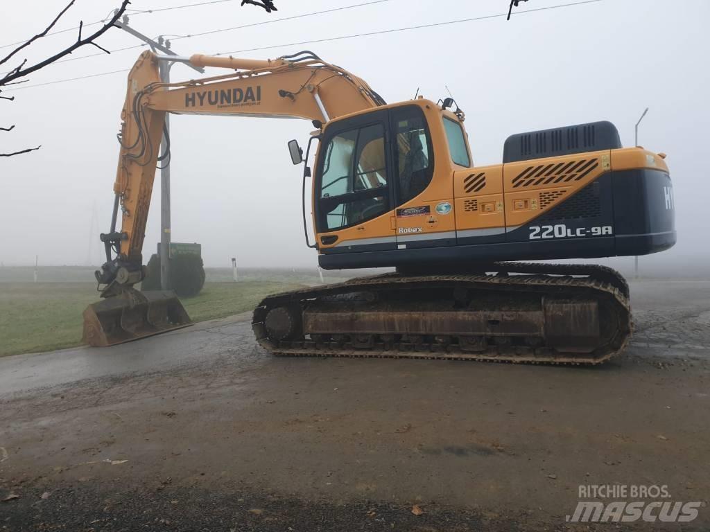 Hyundai R 220 LC-9A Paletli ekskavatörler