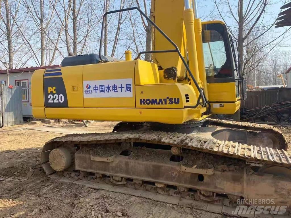 Komatsu pc220-8 Paletli ekskavatörler