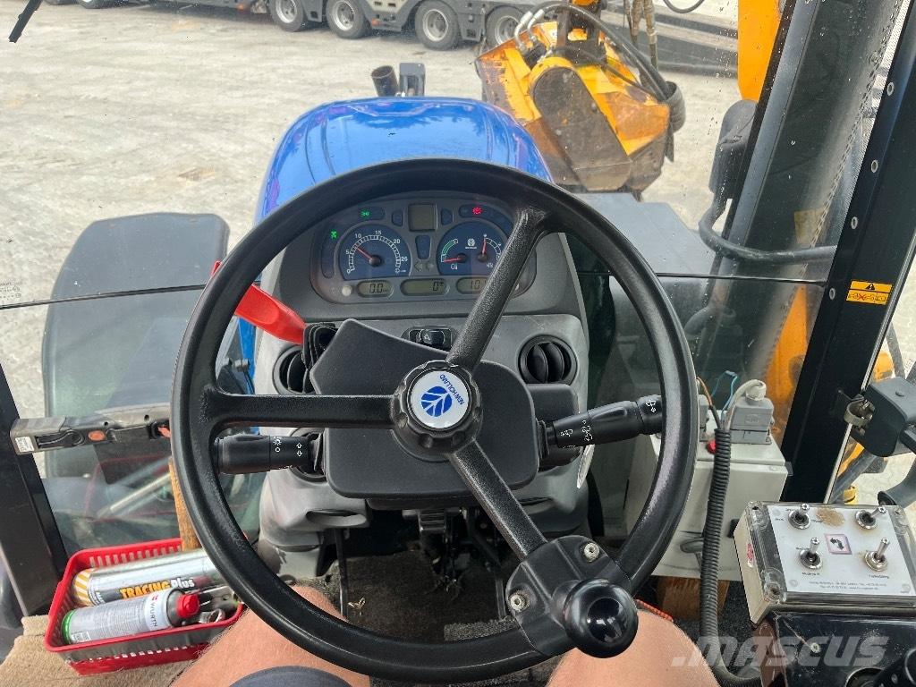 New Holland TS 115 A Traktörler