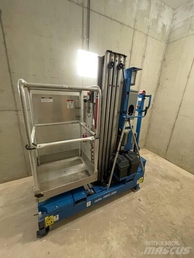 Genie IWP 20 S Personel Platformları ve Cephe Asansörleri