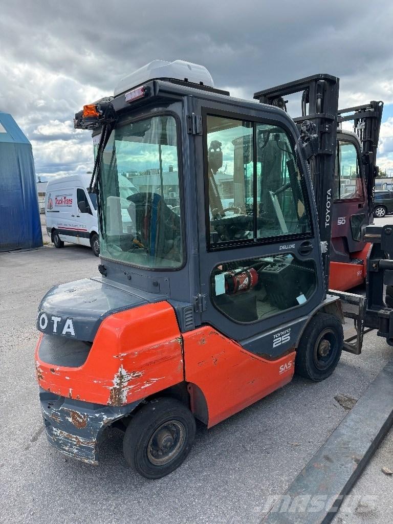 Toyota 02-8FDF25 Dizel forkliftler