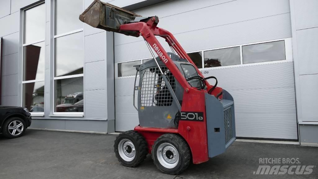 Neuson 501 S Skid steer loderler
