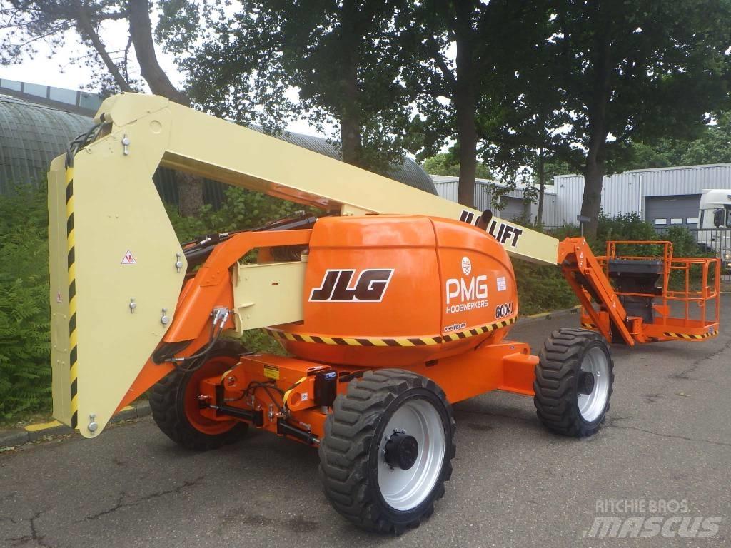 JLG 600AJ Körüklü personel platformları