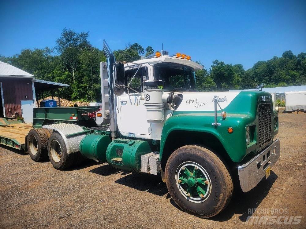Mack R 688 ST Çekiciler