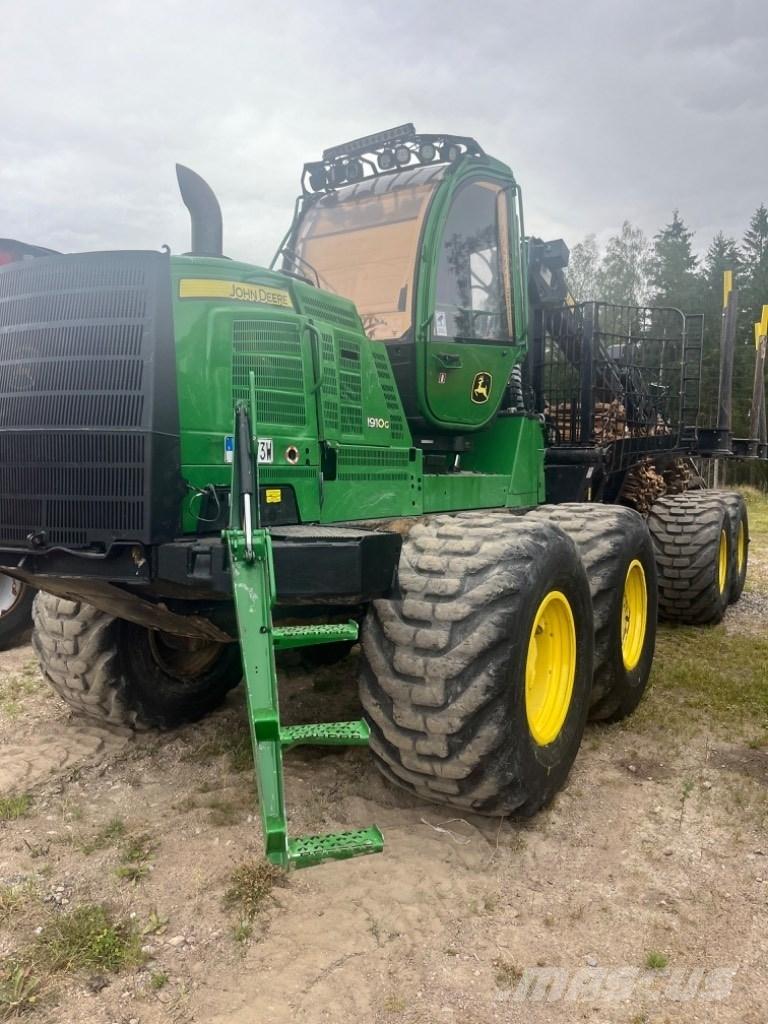 John Deere 1910G Tomruk yükleyici traktörler
