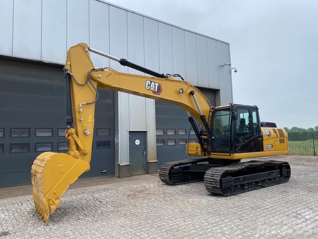 CAT 323D3 Paletli ekskavatörler
