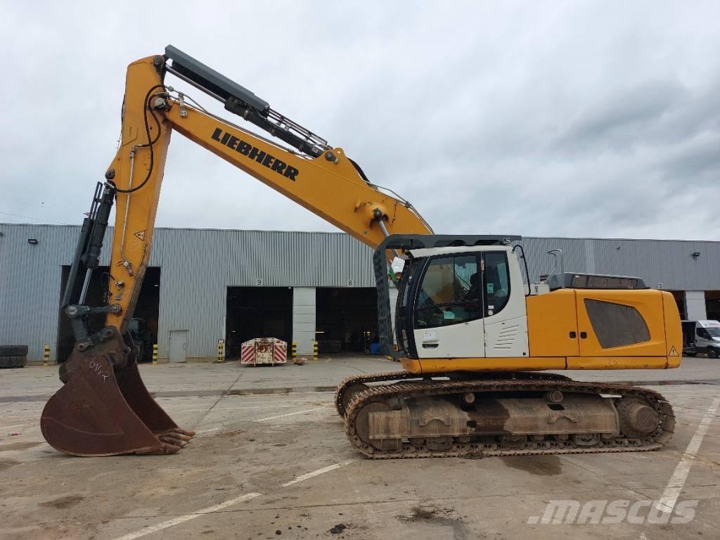 Liebherr R 936 LC Paletli ekskavatörler