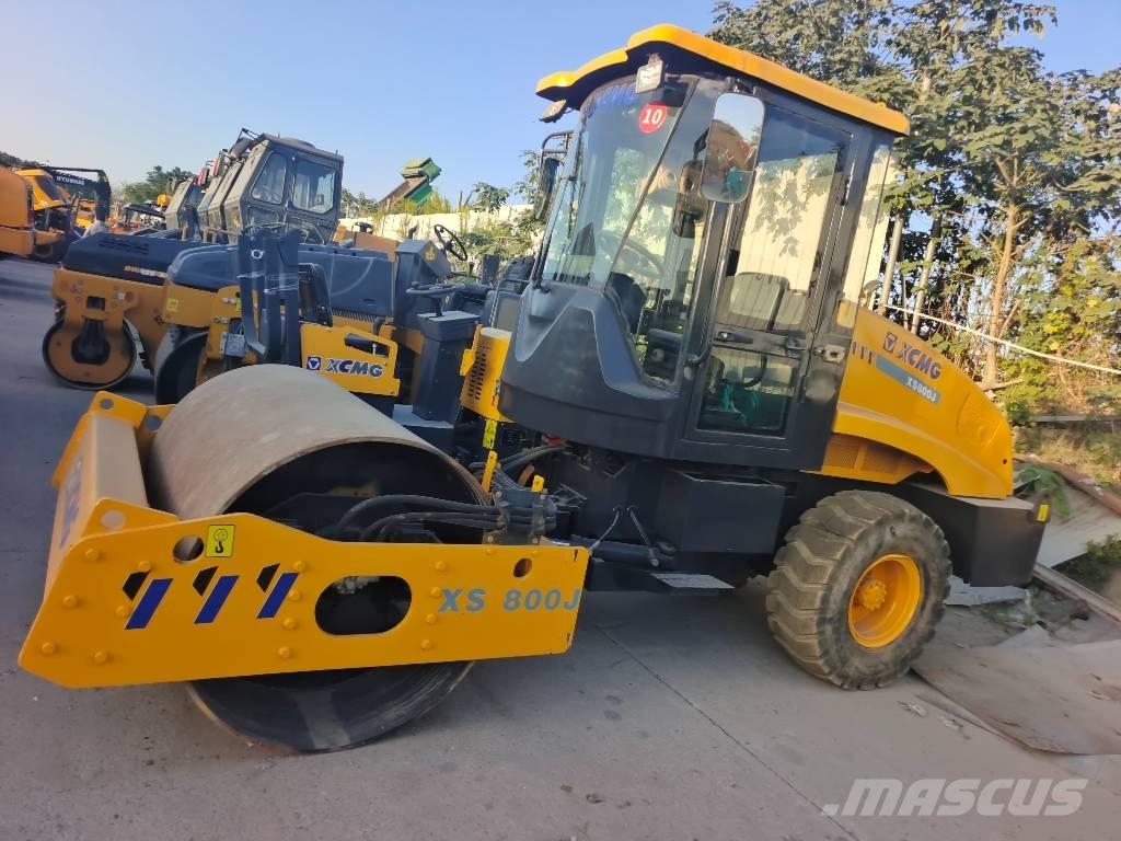 XCMG XS 800J Tek tamburlu silindirler