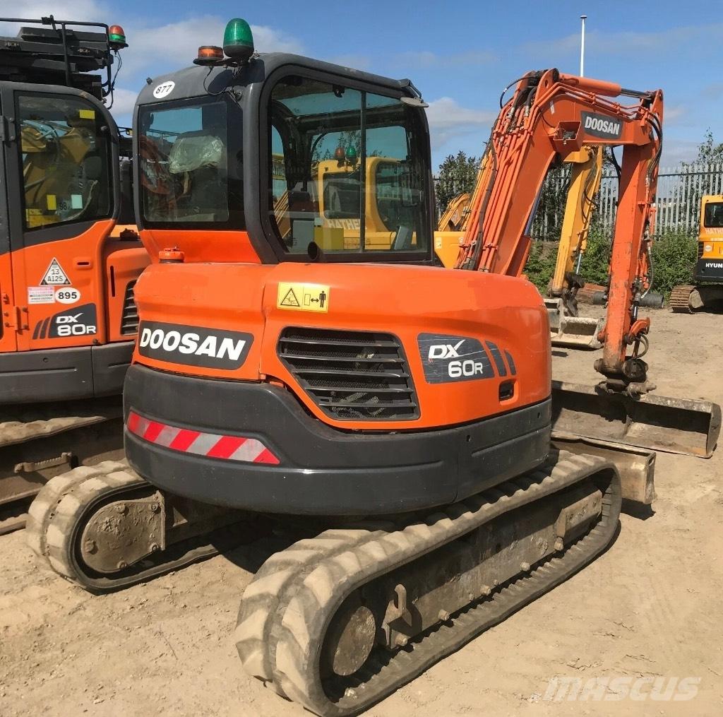 Doosan DX 60 R Mini ekskavatörler, 7 tona dek