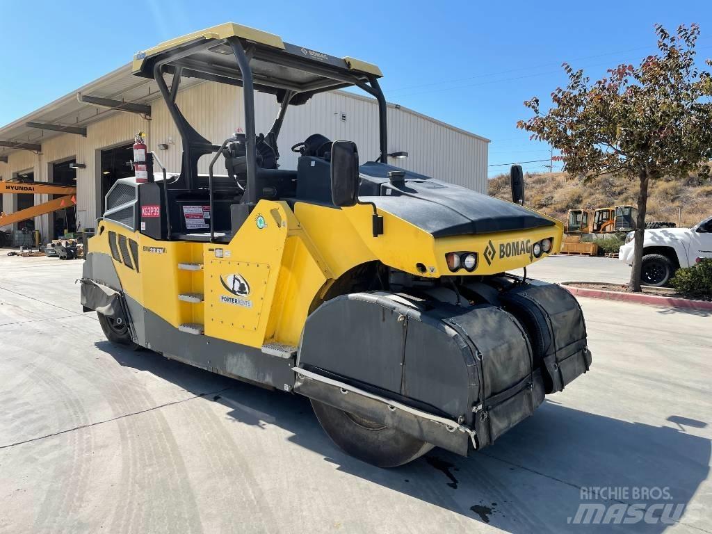 Bomag BW28RH Pnömatik lastikli silindirler