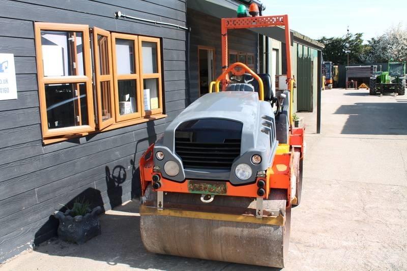 Hamm HD 12 Çift tamburlu silindirler