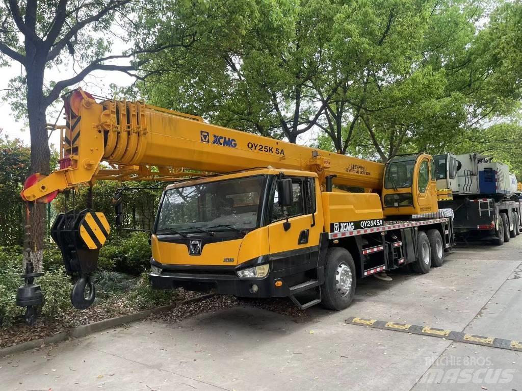 XCMG XCT25 Yol-Arazi Tipi Vinçler (AT)