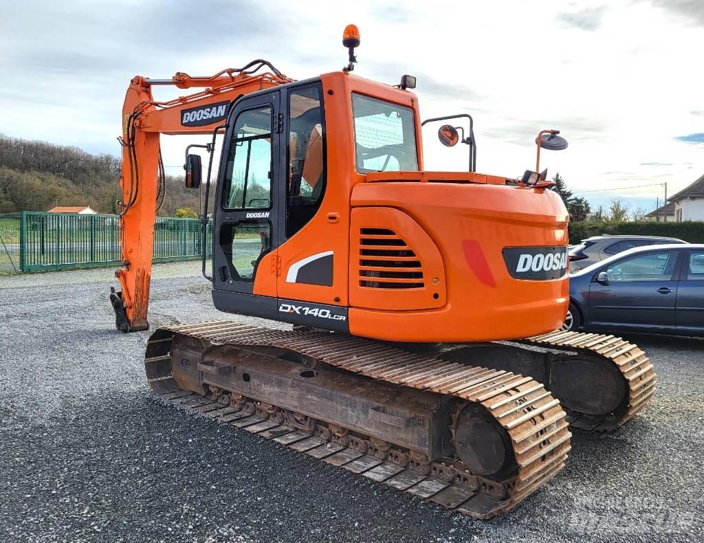 Doosan DX 140 LCR-3 Paletli ekskavatörler