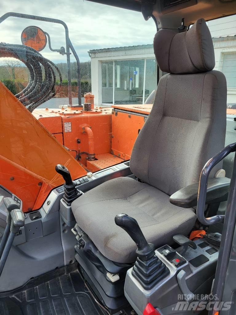 Doosan DX 140 LCR-3 Paletli ekskavatörler