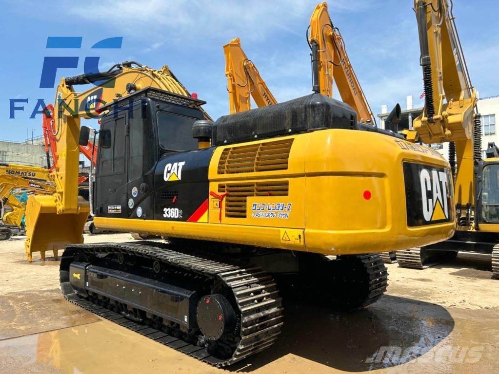 CAT 336d2 Paletli ekskavatörler