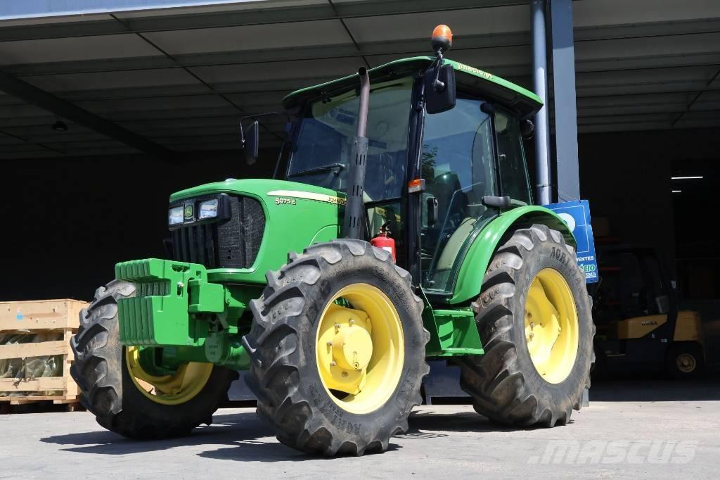 John Deere 5075 E Traktörler