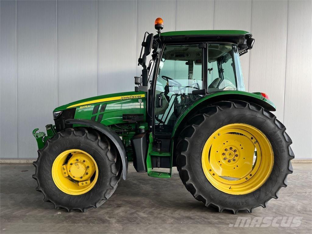 John Deere 5075 M Traktörler