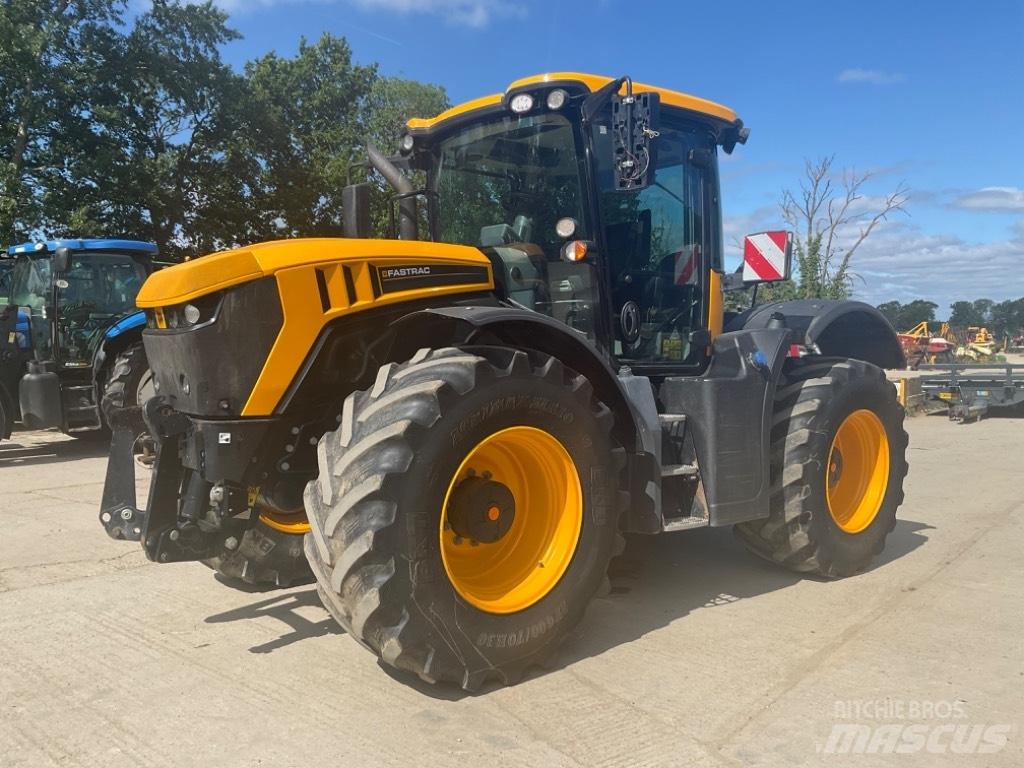 JCB Fastrac 4220 Traktörler