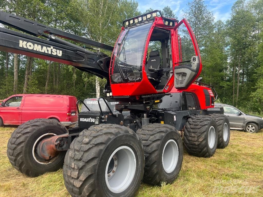 Komatsu 931 XC Biçerdöverler