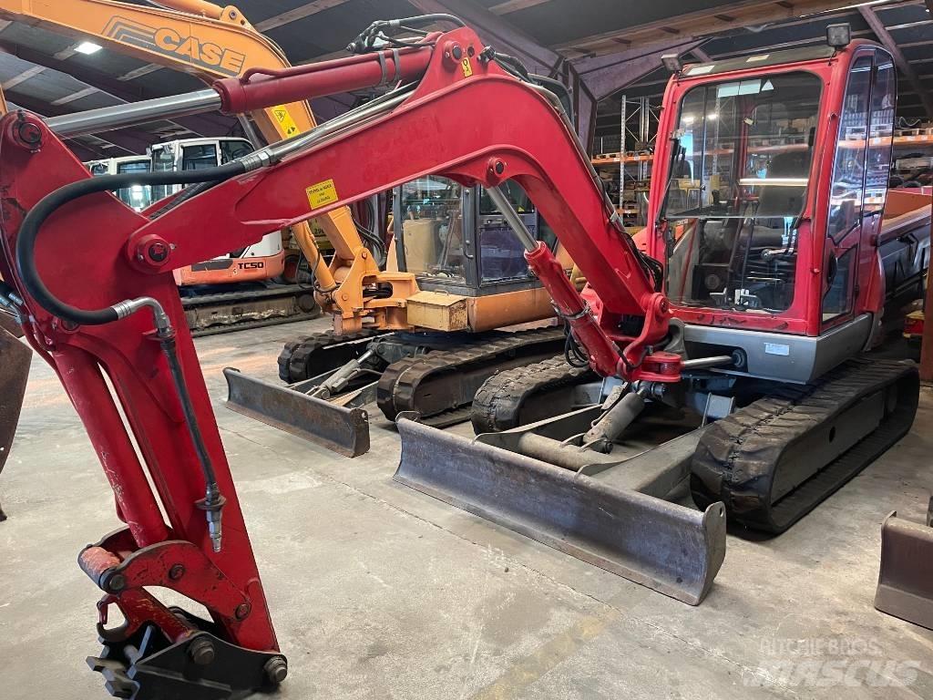 JCB 805.2 Mini ekskavatörler, 7 tona dek