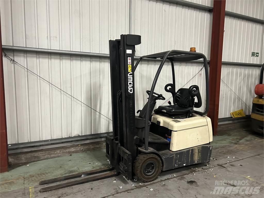 Crown SC3013 Elektrikli forkliftler