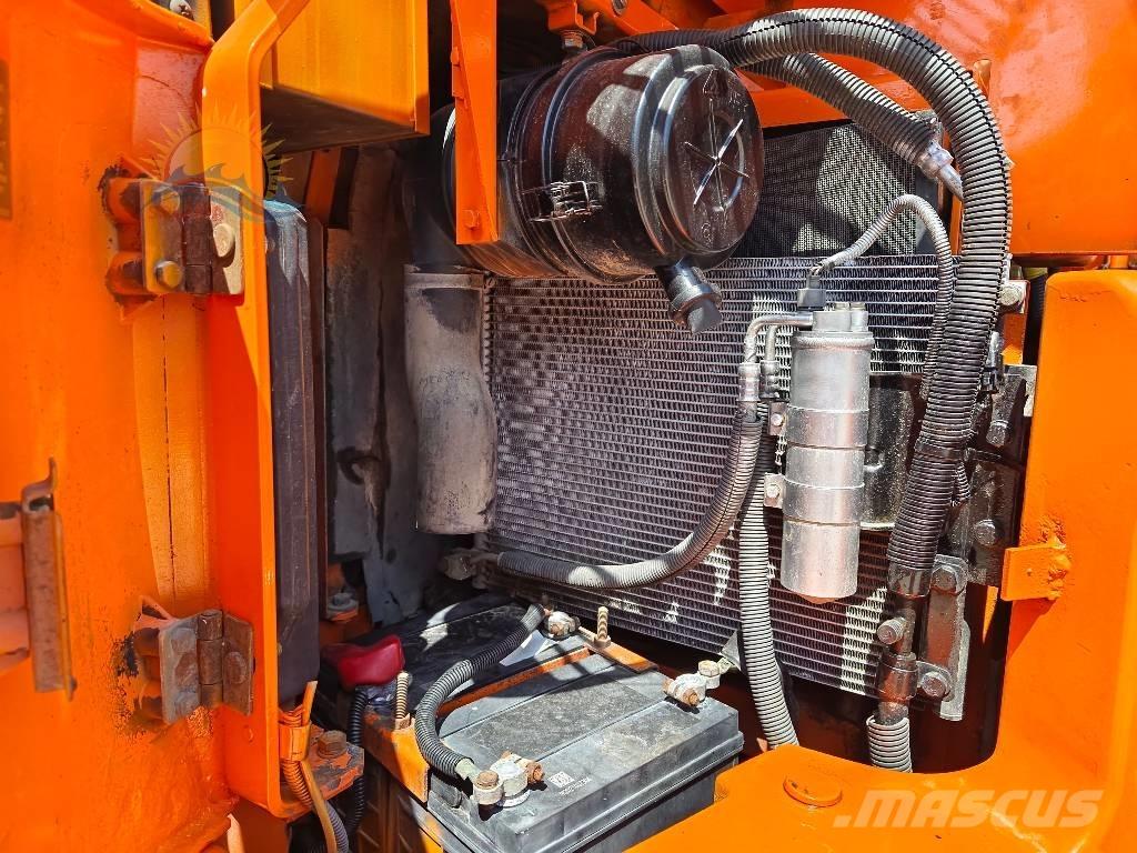 Hitachi ZX 75 Midi ekskavatörler 7 - 12 t