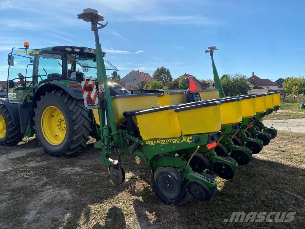 John Deere 1750 Ekiciler