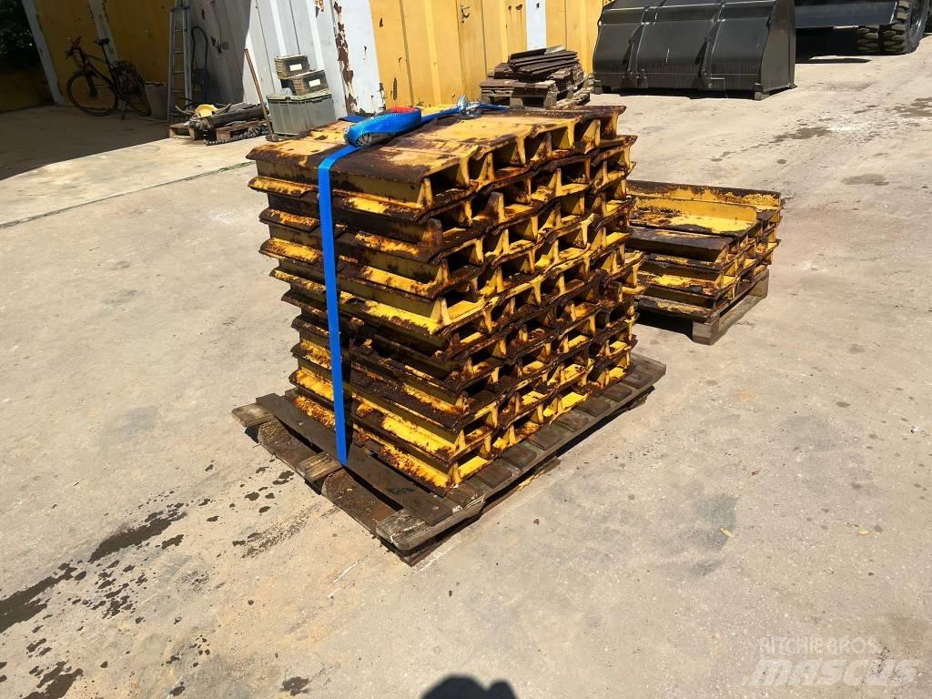 CAT D 6 Paletler