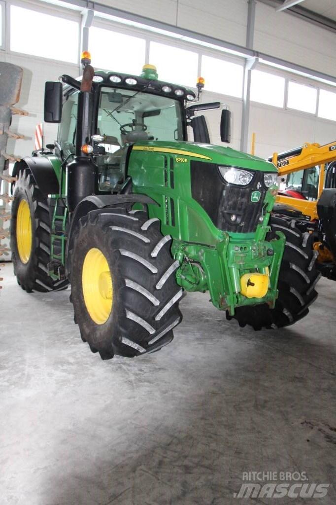 John Deere 6250 R Traktörler