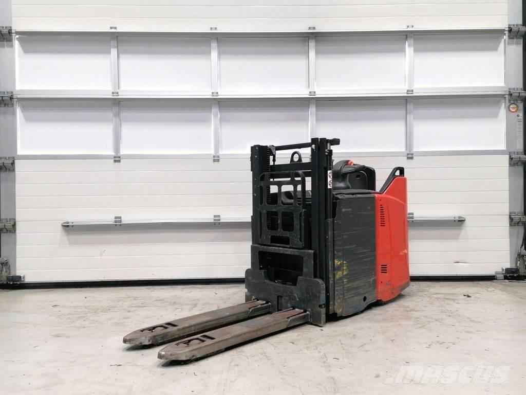 Linde D12 SP Yaya kumandali istif makinasi