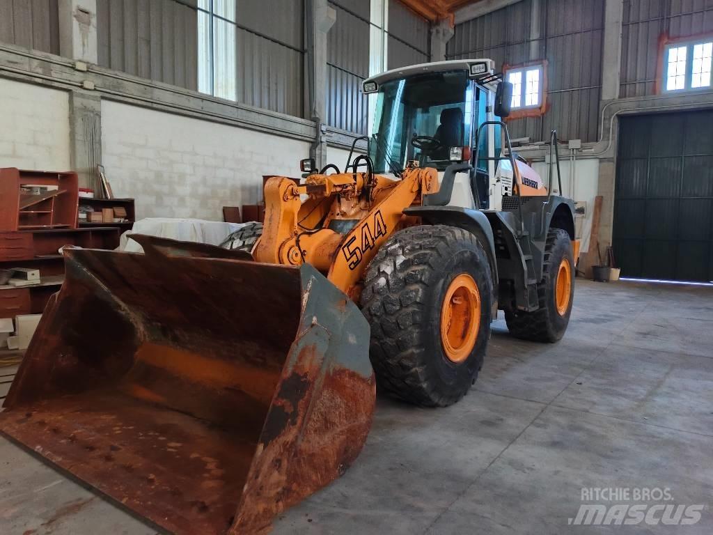 Liebherr 544 Tekerlekli yükleyiciler