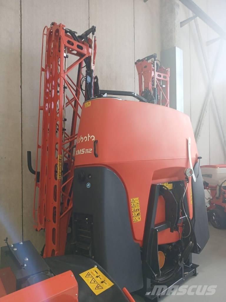 Kubota XMS112 Monte edilebilir pülverizatörler